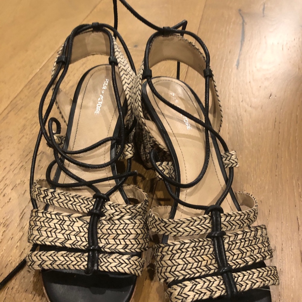 PourLaVictoria Heeled Sandal